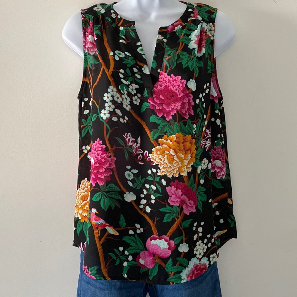 Dalia Sleeveless Top Size SP